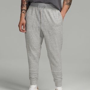 lululemon at ease jogger
